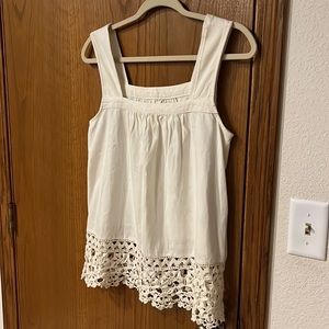 Anthropologie white wide strap sleeveless cotton lace hem tank top size small